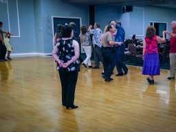 BB 02 08-06-2018  THE DANCE  LESSON-web